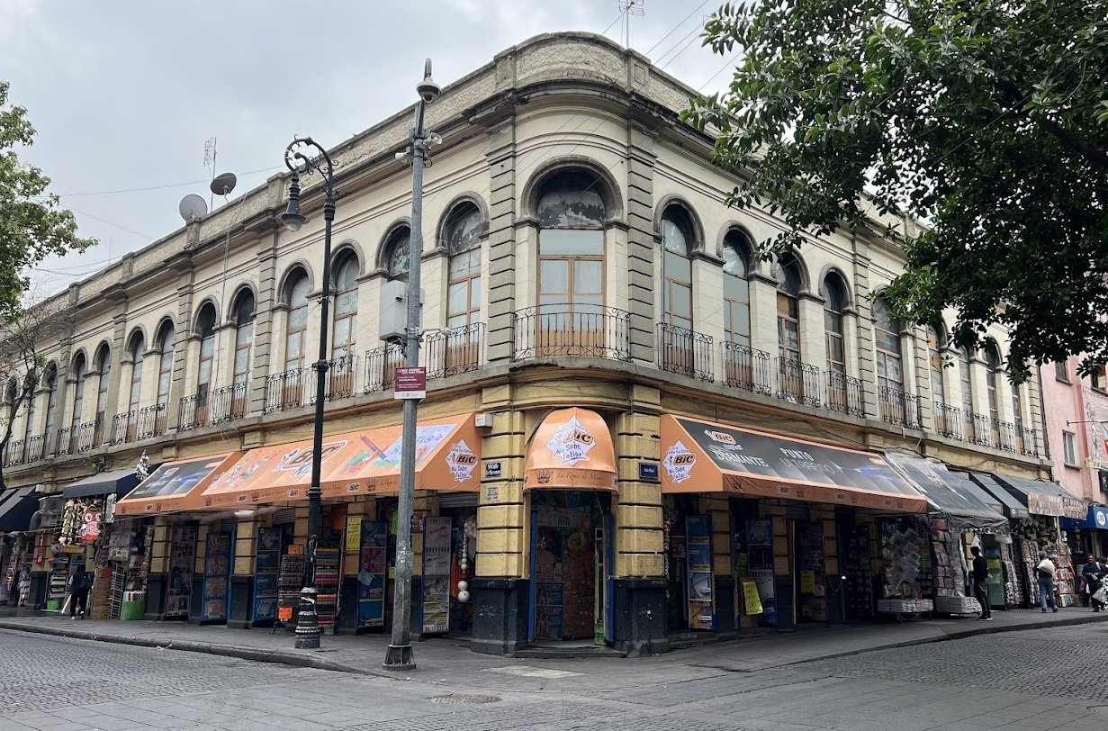 La Reyna De Mesones