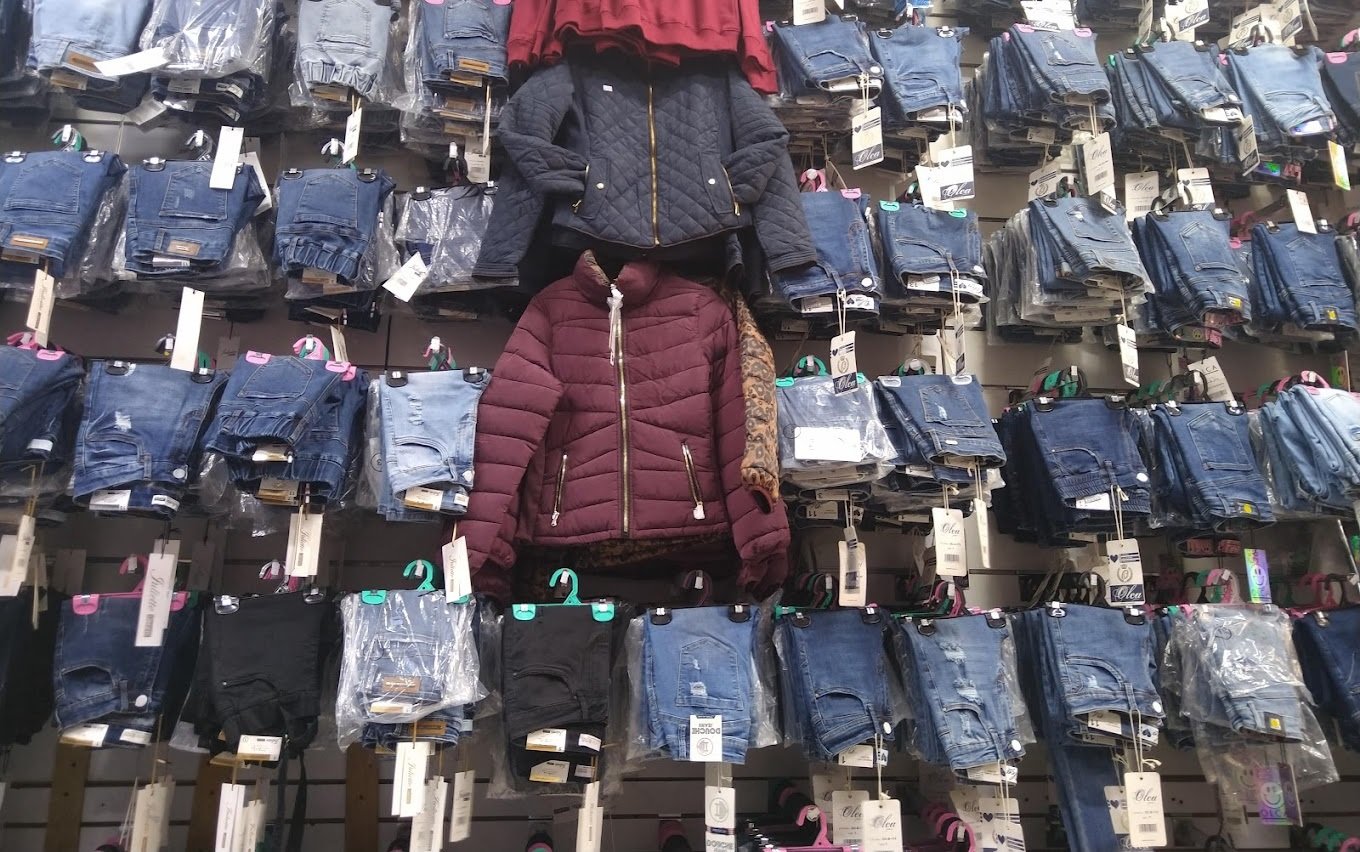 Ropa al mayoreo en Zapotlanejo