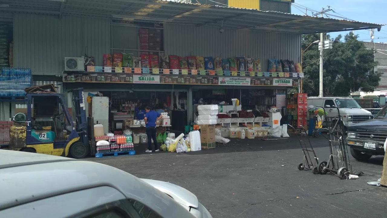 GUGA TIJUANA DISTRIBUIDORA